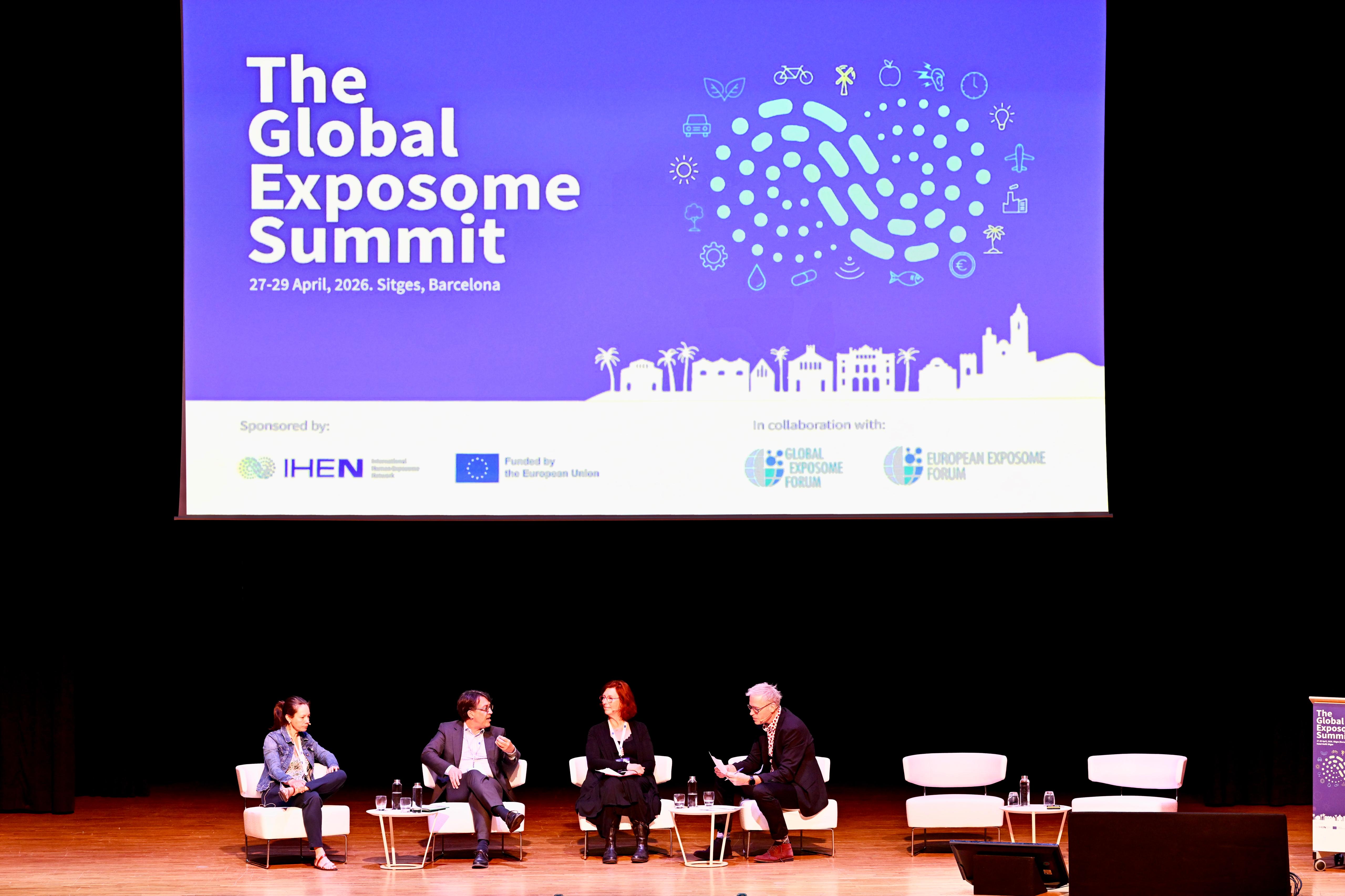 The opening panel discussion during day one of the conference, “Setting the scene”
