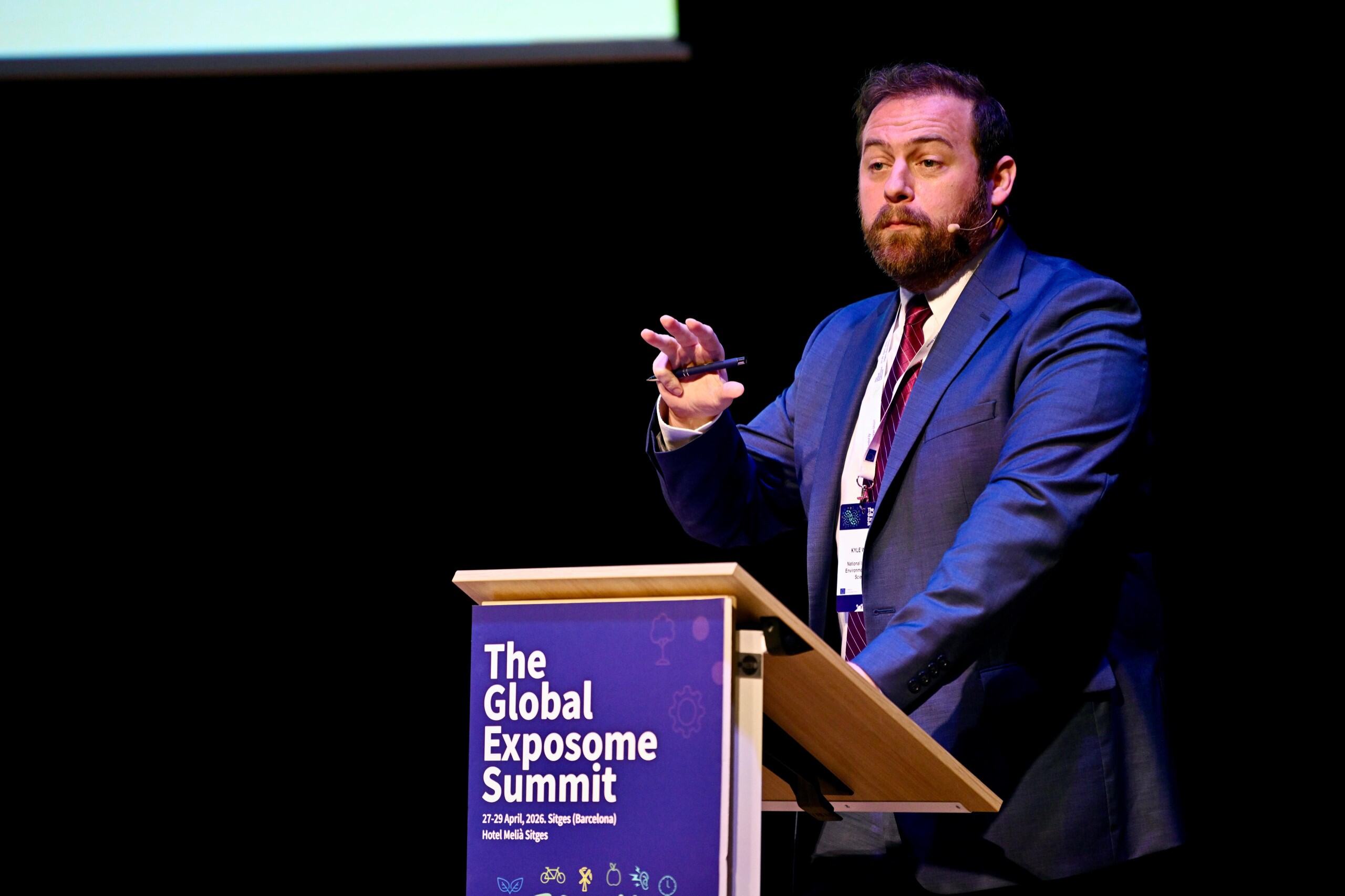 Kyle Walsh, PhD, Director of NIEHS presenting at the Global Exposome Summit.