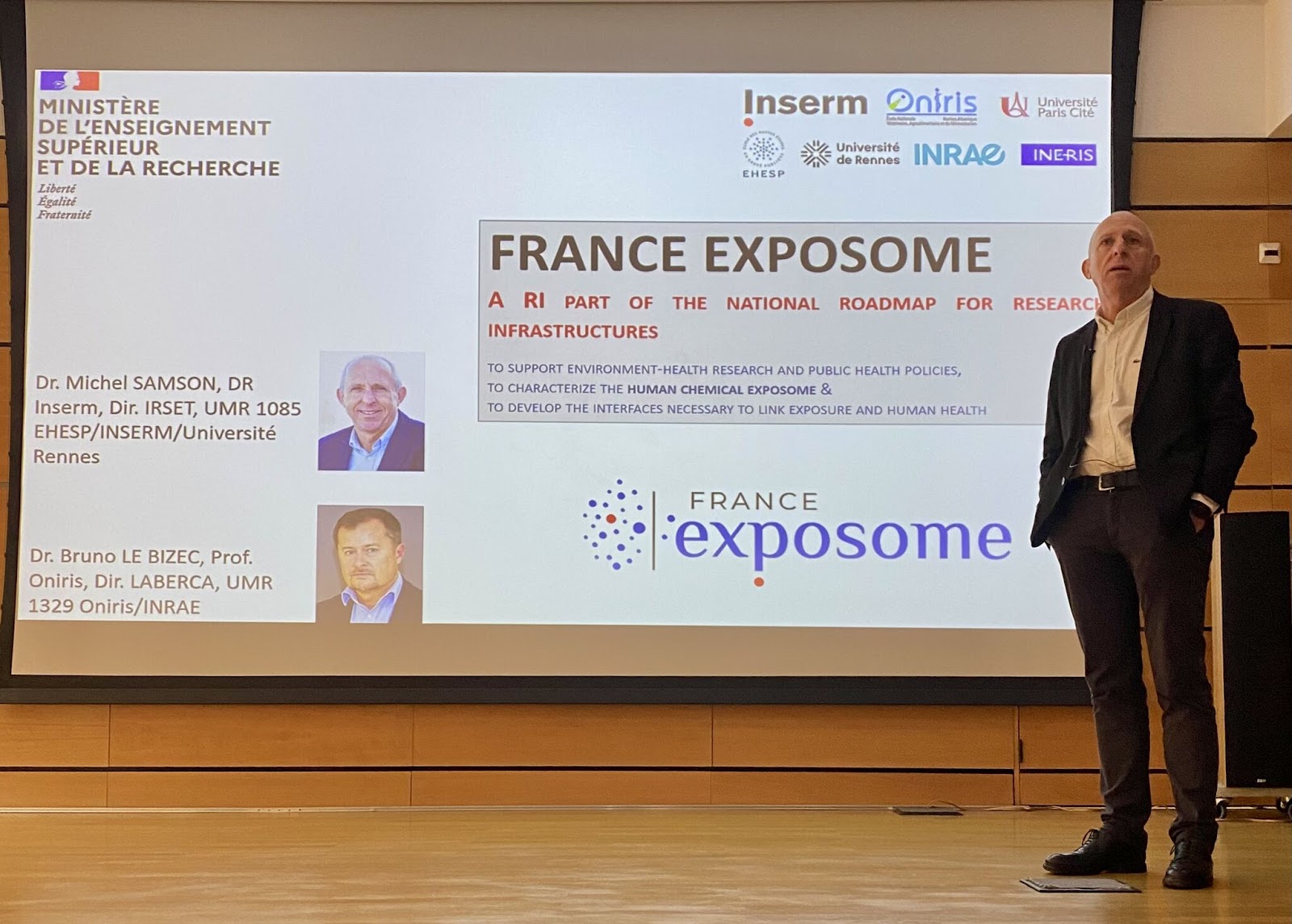 Michel Samson, PhD, Institut de Recherche en Santé, Environnement et Travail (IRSET/UMR 1085) presenting at One Health and Exposome Day.